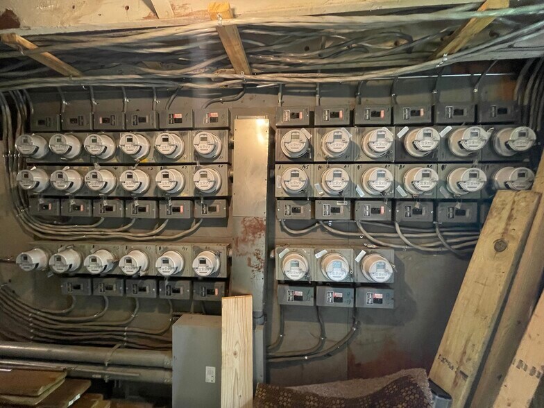 More Photos Of 111-123 Polk St, Syracuse Apartments For Sale