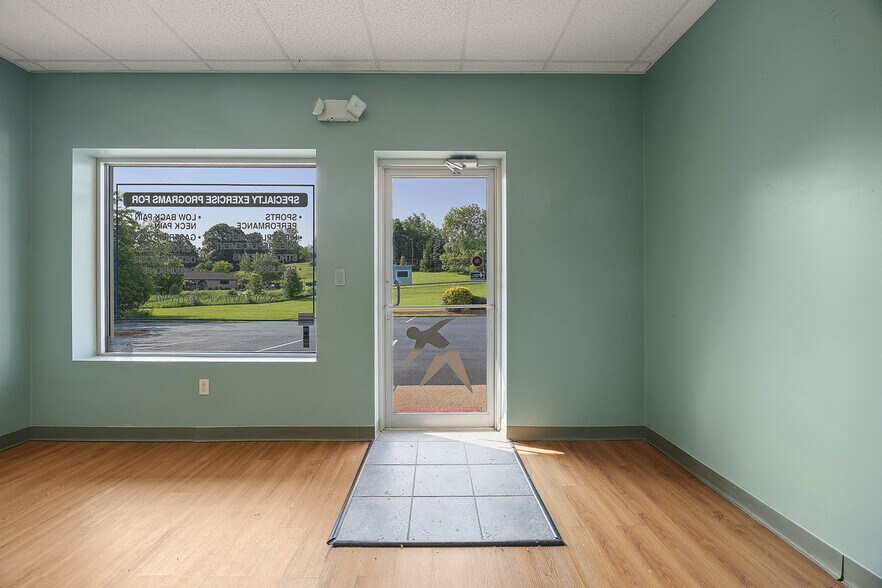 More Photos Of 673 Morganza Rd, Canonsburg Storefront Retail Office For Lease