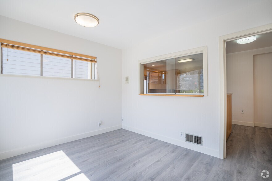 More Photos Of 4185-4187 Piedmont Ave, Oakland Medical For Sale