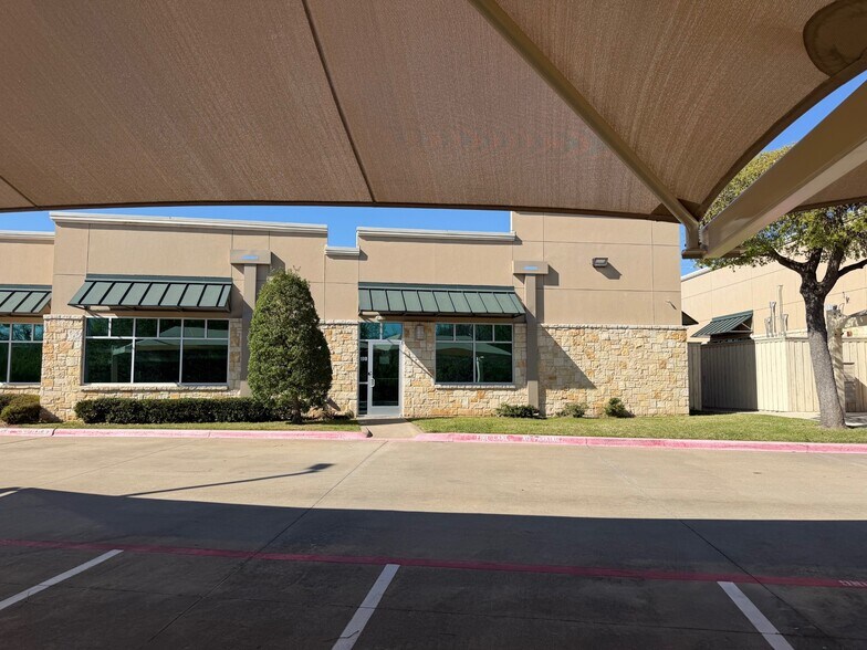 More Photos Of 4040 McDermott Rd, Plano Medical For Lease