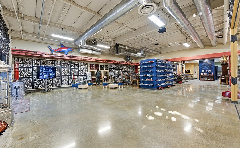 More Photos Of 521 Charcot Ave, San Jose Showroom For Sale