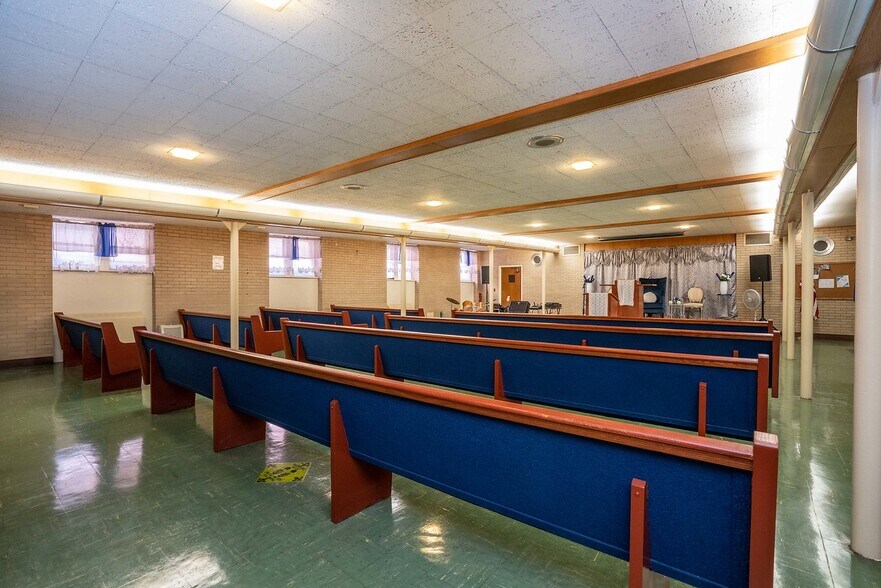More Photos Of 295 Arch St, New Britain Religious Facility For Sale