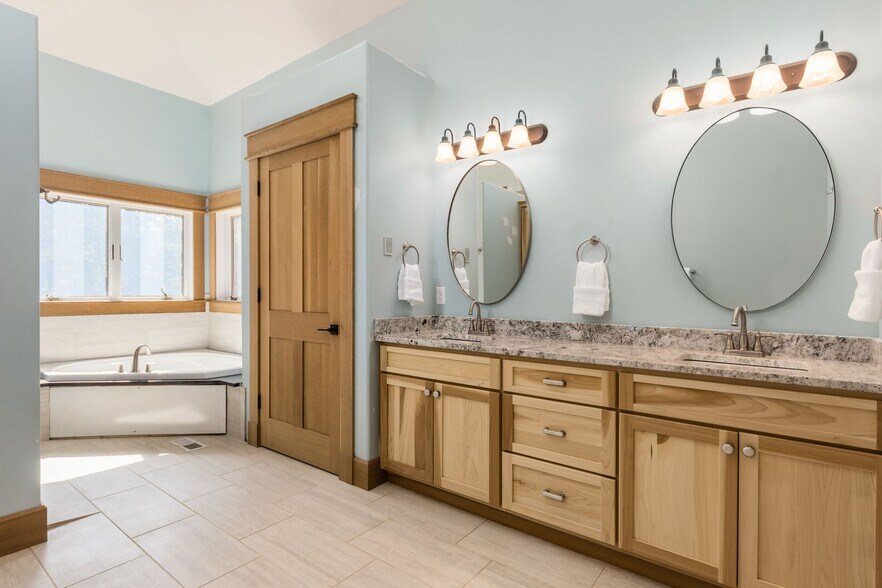 More Photos Of 16012 OH-678, Rockbridge Lodge Meeting Hall For Sale