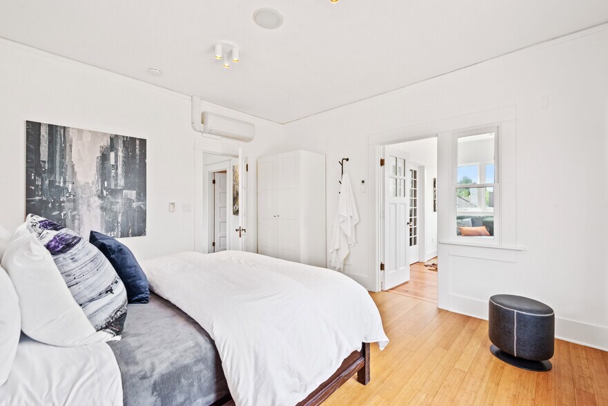 More Photos Of 1452 NE 28th Ave, Portland Storefront Retail Residential For Sale