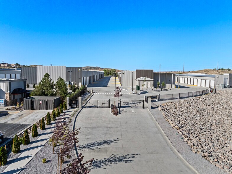 More Photos Of 6370 N Virginia St, Reno Self Storage For Sale