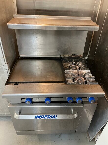 More Photos Of 3845 Jasmine Ave, Culver City Storefront Retail Residential For Lease