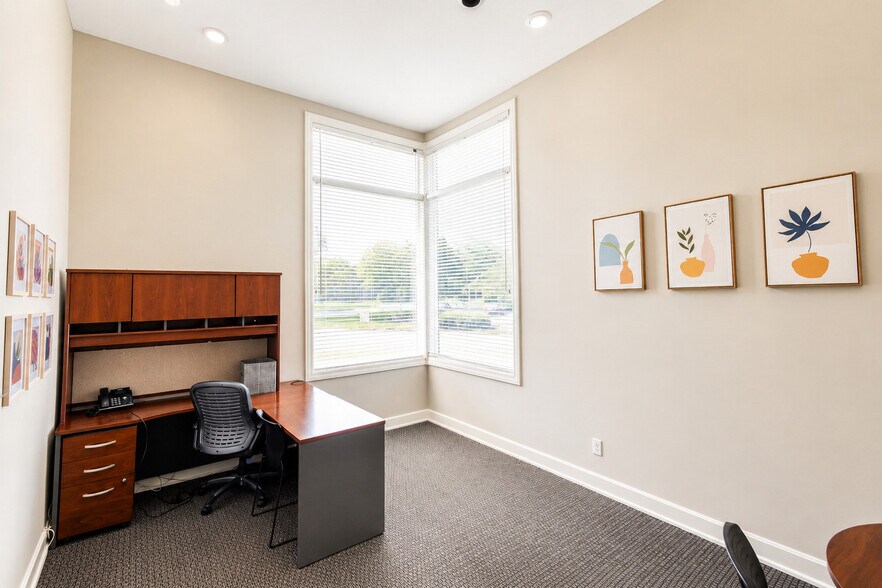 More Photos Of 5963 Kentshire Dr, Kettering Medical For Sale