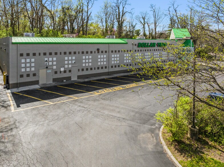 More Photos Of 7541 N Main St, Dayton Drugstore For Sale