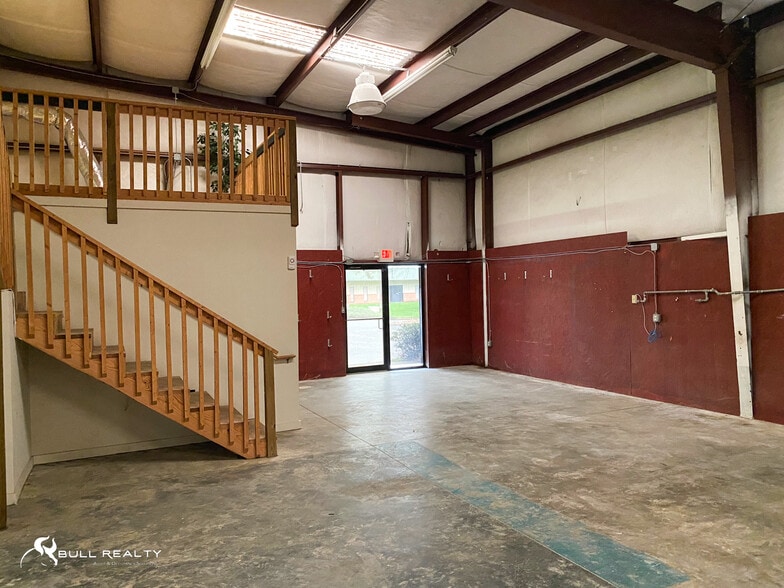 More Photos Of 3630 Hewatt Ct, Snellville Warehouse For Lease