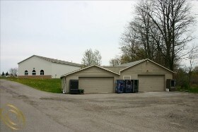 More Photos Of 979 S Old Us-23, Brighton Warehouse For Lease