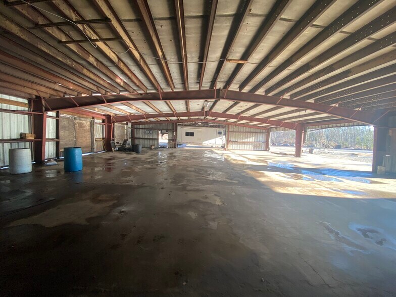 More Photos Of 668 Hollis Rd, Hollis Center Warehouse For Sale