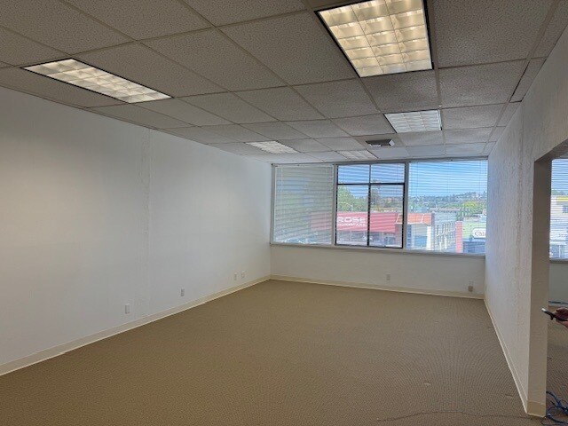 More Photos Of 2811 Castro Valley Blvd, Castro Valley Office Residential For Lease
