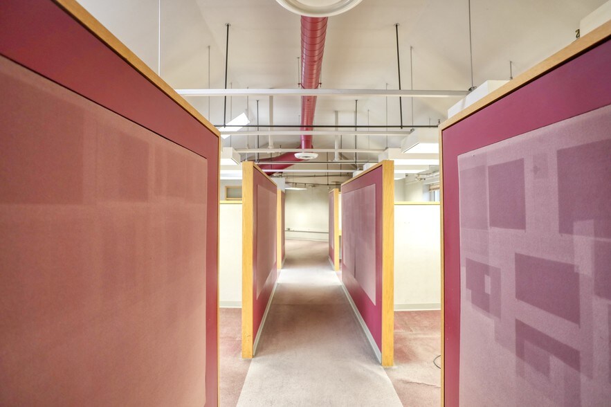 More Photos Of 480 Hampden St, Holyoke Office For Sale