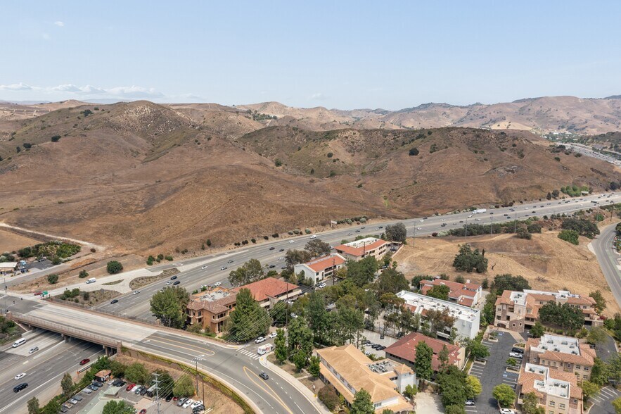 More Photos Of 28035 Dorothy Dr, Agoura Hills Office For Sale