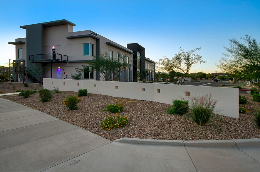 More Photos Of 13980 W Avalon Dr, Goodyear Medical For Lease