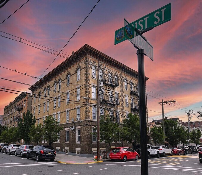 Primary Photo Of 604 21st St, Union City Apartments For Sale