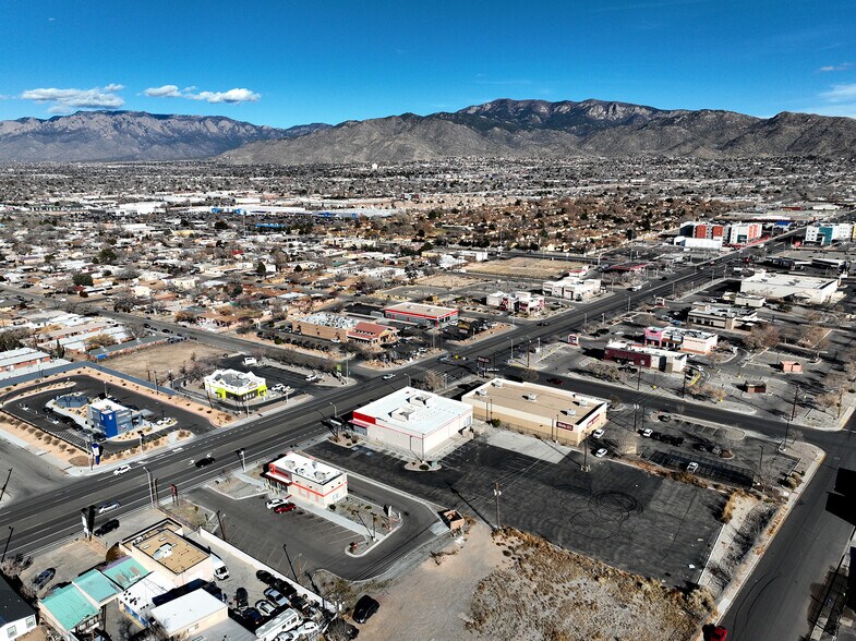 More Photos Of 10026 Central Ave SE, Albuquerque Freestanding For Lease
