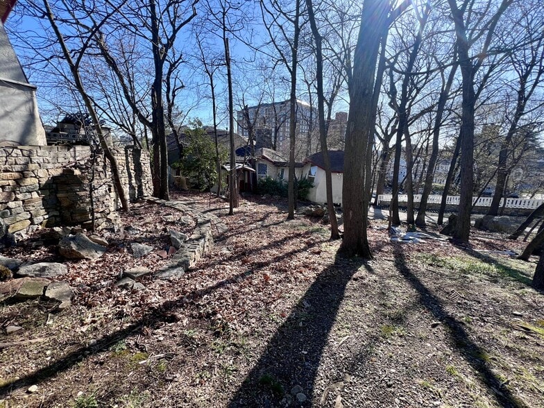 More Photos Of 18 Highland Rd, Stamford Land For Sale
