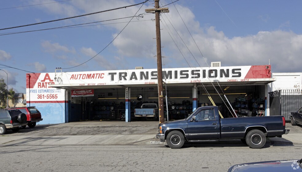 More Photos Of 14609 S Meyer St, San Fernando Auto Repair For Lease