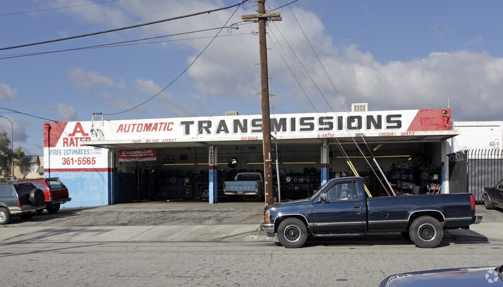More Photos Of 14609 S Meyer St, San Fernando Auto Repair For Sale