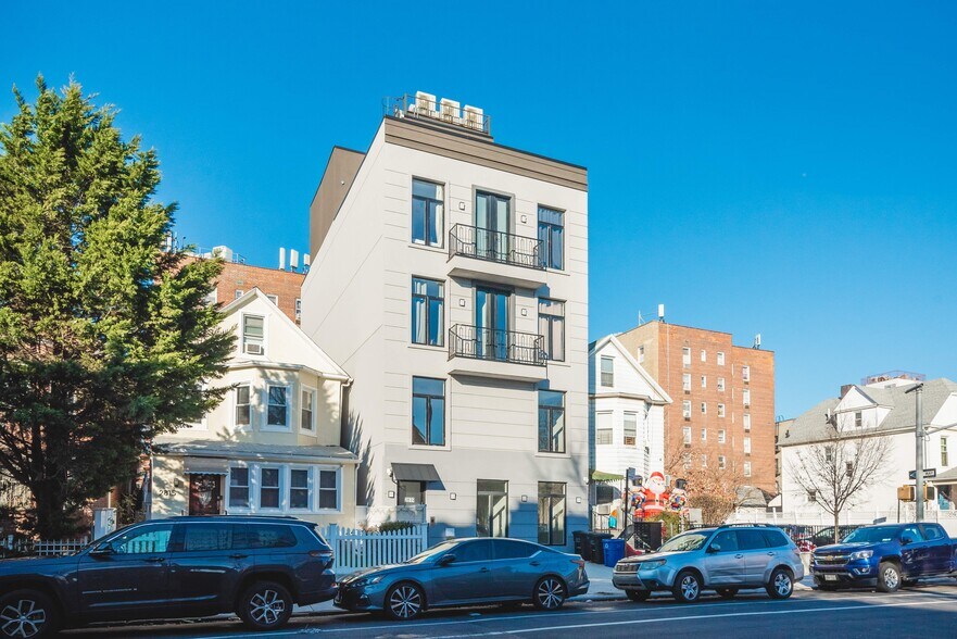 More Photos Of 2819 Clarendon Rd, Brooklyn Apartments For Sale