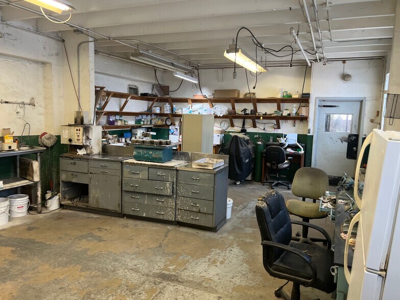 More Photos Of 2324 SW 56th Ter, Hollywood Light Manufacturing For Lease