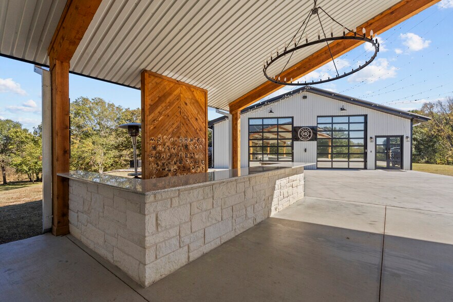 More Photos Of 9016 Private Road 2329, Terrell Lodge Meeting Hall For Sale