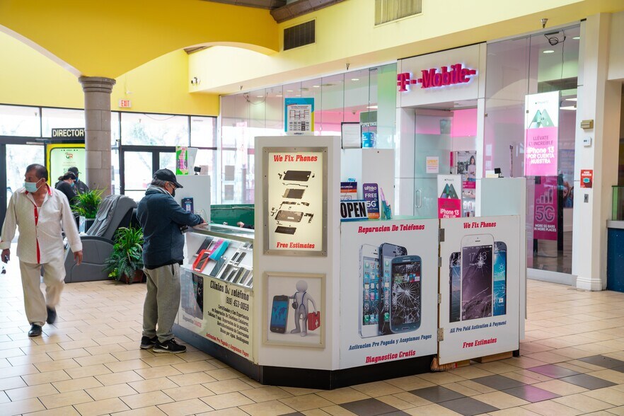 More Photos Of 8401 Van Nuys Blvd, Panorama City Unknown For Lease