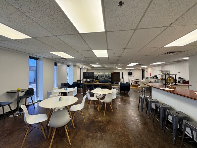 More Photos Of 105-111 N Harrison Ave, Oklahoma City General Retail For Lease