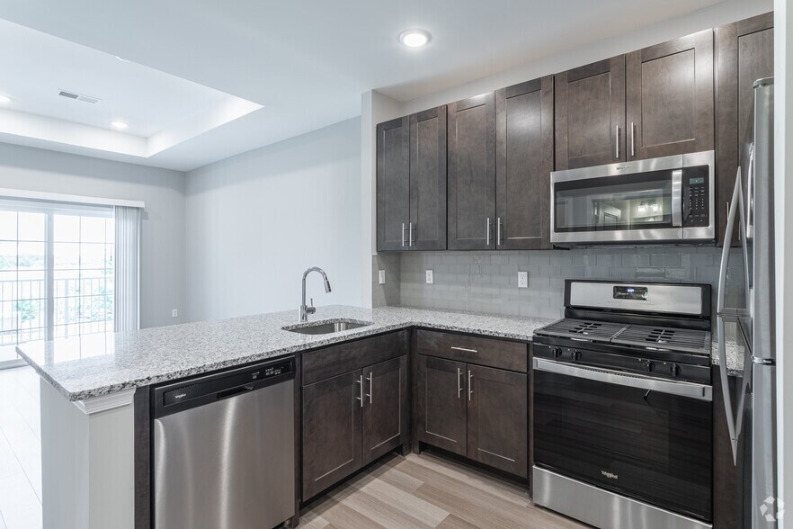 More Photos Of 1 E Pearl St, Burlington Apartments For Lease