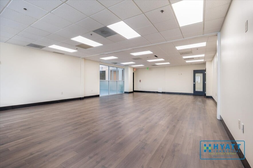 More Photos Of 14409 Greenview Dr, Laurel Medical For Lease
