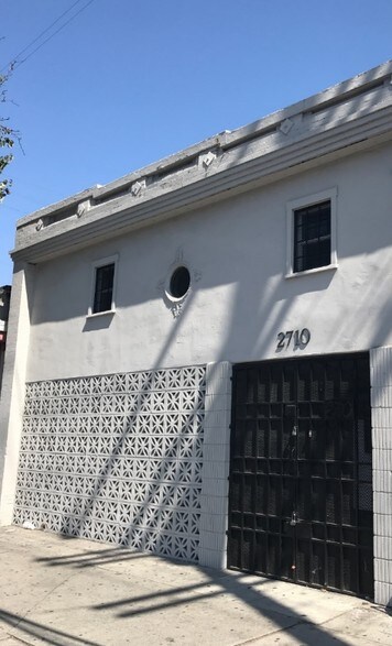 More Photos Of 2710 S San Pedro, Los Angeles Warehouse For Lease
