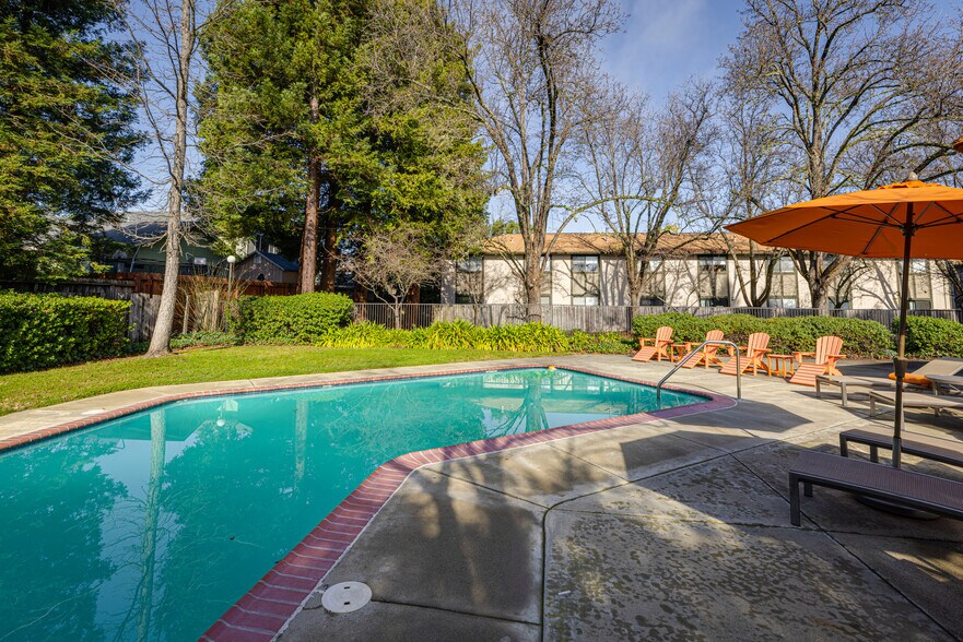 More Photos Of 505-531 Capps Ln, Ukiah Apartments For Sale