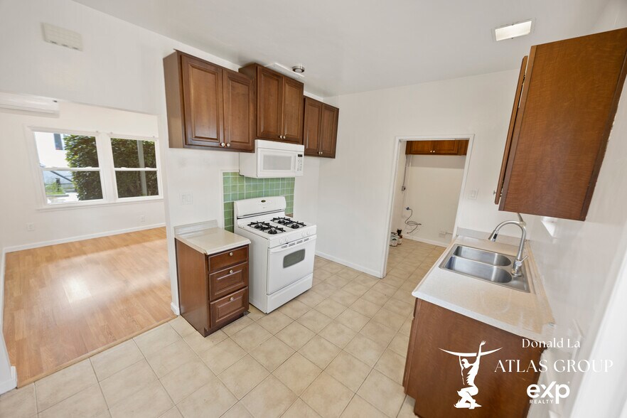 More Photos Of 2835 Casitas Ave, Altadena Multifamily For Sale