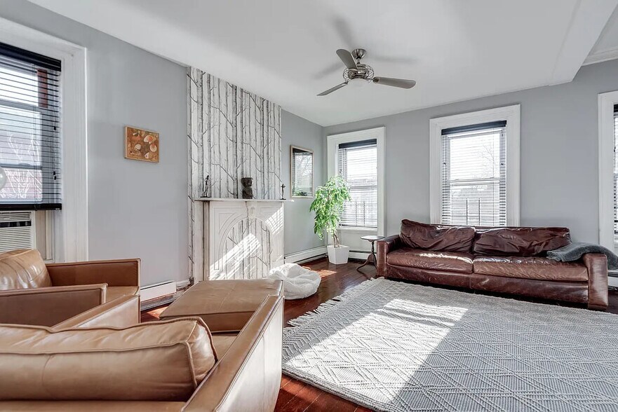 More Photos Of 39 Clifton Pl, Brooklyn Storefront Retail Residential For Sale