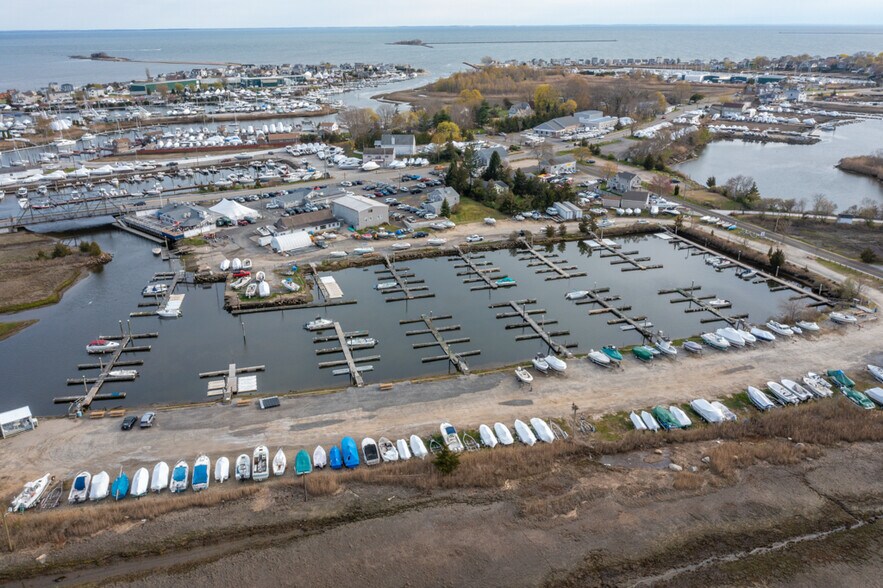 More Photos Of 54 Old Boston Post Rd, Westbrook Marina For Sale