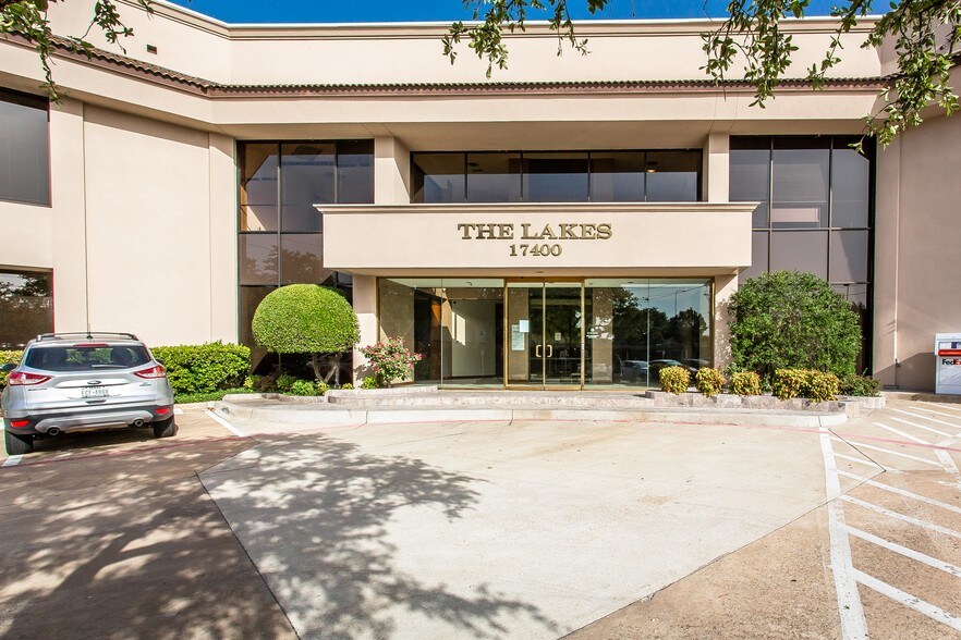 More Photos Of 17400 N Dallas Pky, Dallas Office For Lease