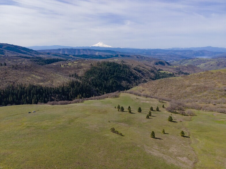 More Photos Of 60 Hartwig Road, Lyle Land For Sale