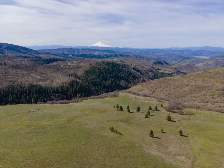 More Photos Of 60 Hartwig Road, Lyle Land For Sale
