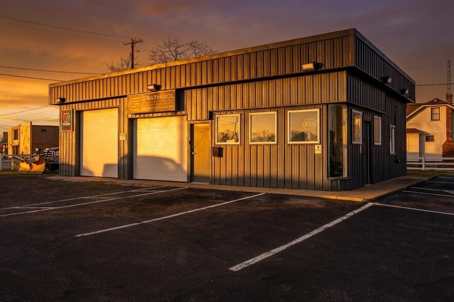 More Photos Of 1033 Cleveland Rd, Sandusky Auto Dealership For Sale