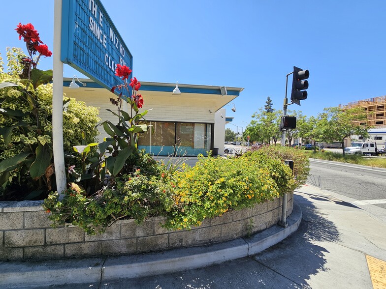 More Photos Of 1530 S Myrtle Ave, Monrovia Freestanding For Sale