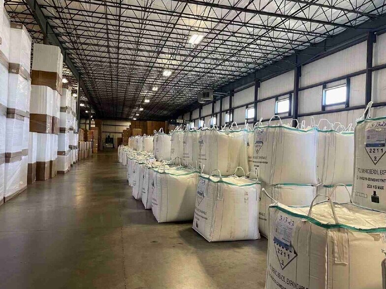 More Photos Of 100 Formad Industrial Dr, Fort Madison Industrial For Sale