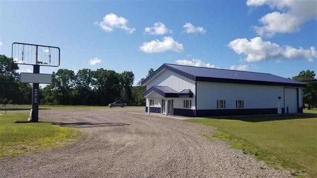 More Photos Of 1245 N Hwy 12/16 Hwy, Lyndon Station Flex For Sale