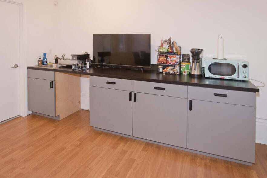 More Photos Of 52-54 2nd St, San Francisco Loft Creative Space For Lease