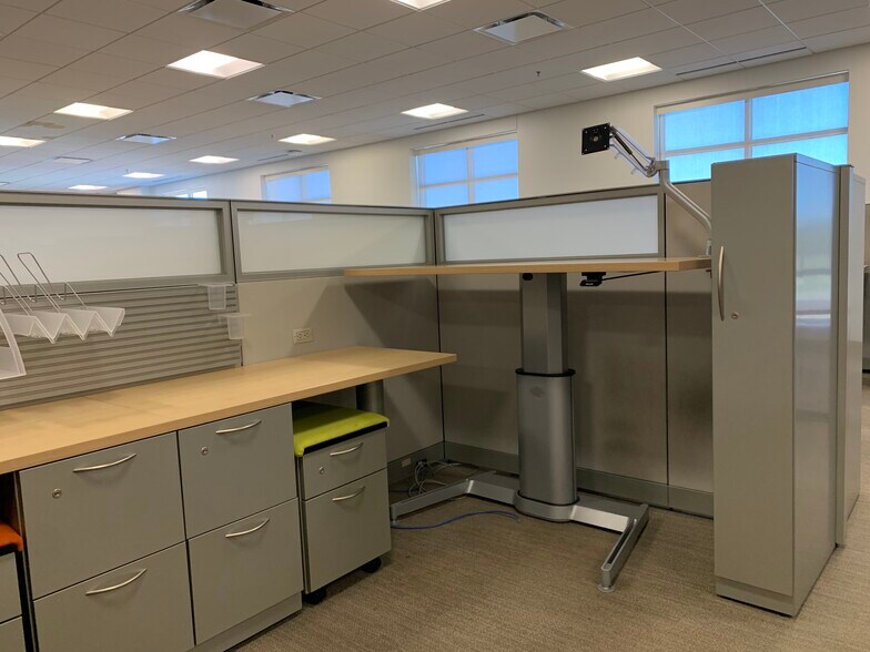 More Photos Of 581 William Latham Dr, Bourbonnais Medical For Lease