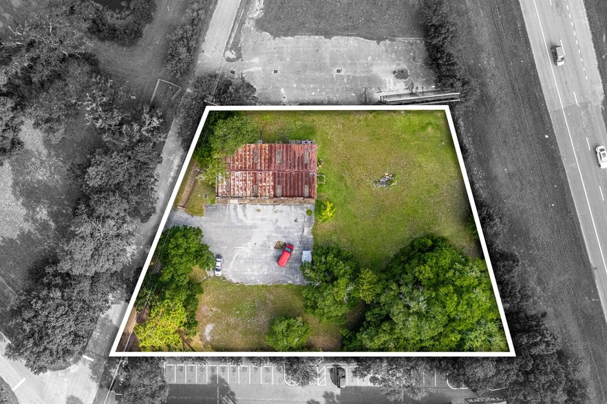 More Photos Of 4402 Old Salisbury Rd, Jacksonville Office For Sale