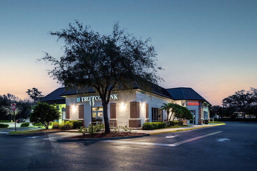 More Photos Of 150-300 W Lake Mary Blvd, Sanford Unknown For Lease