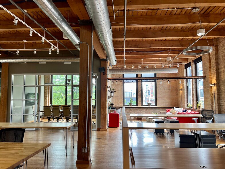 More Photos Of 1901 N Clybourn Ave, Chicago Loft Creative Space For Lease
