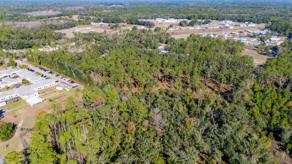 More Photos Of SE Helvenston St., Live Oak Land For Sale