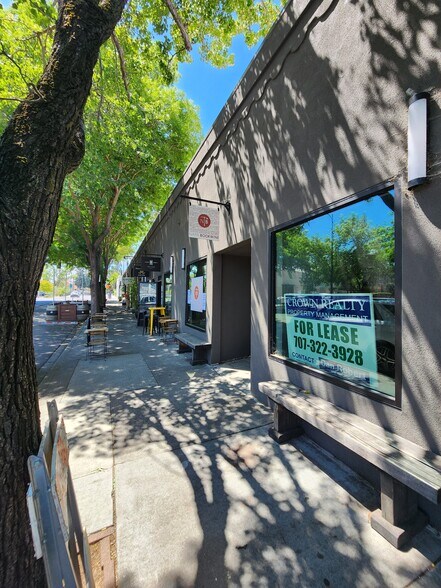 More Photos Of 1202-1216 Main St, Napa Storefront For Lease